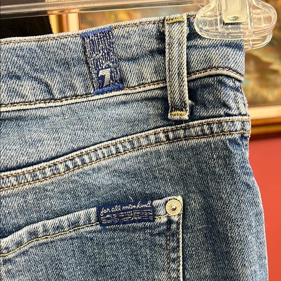 7 for all Mankind Edie High Rise Distressed Patch Work Jeans - Picture 9 of 10